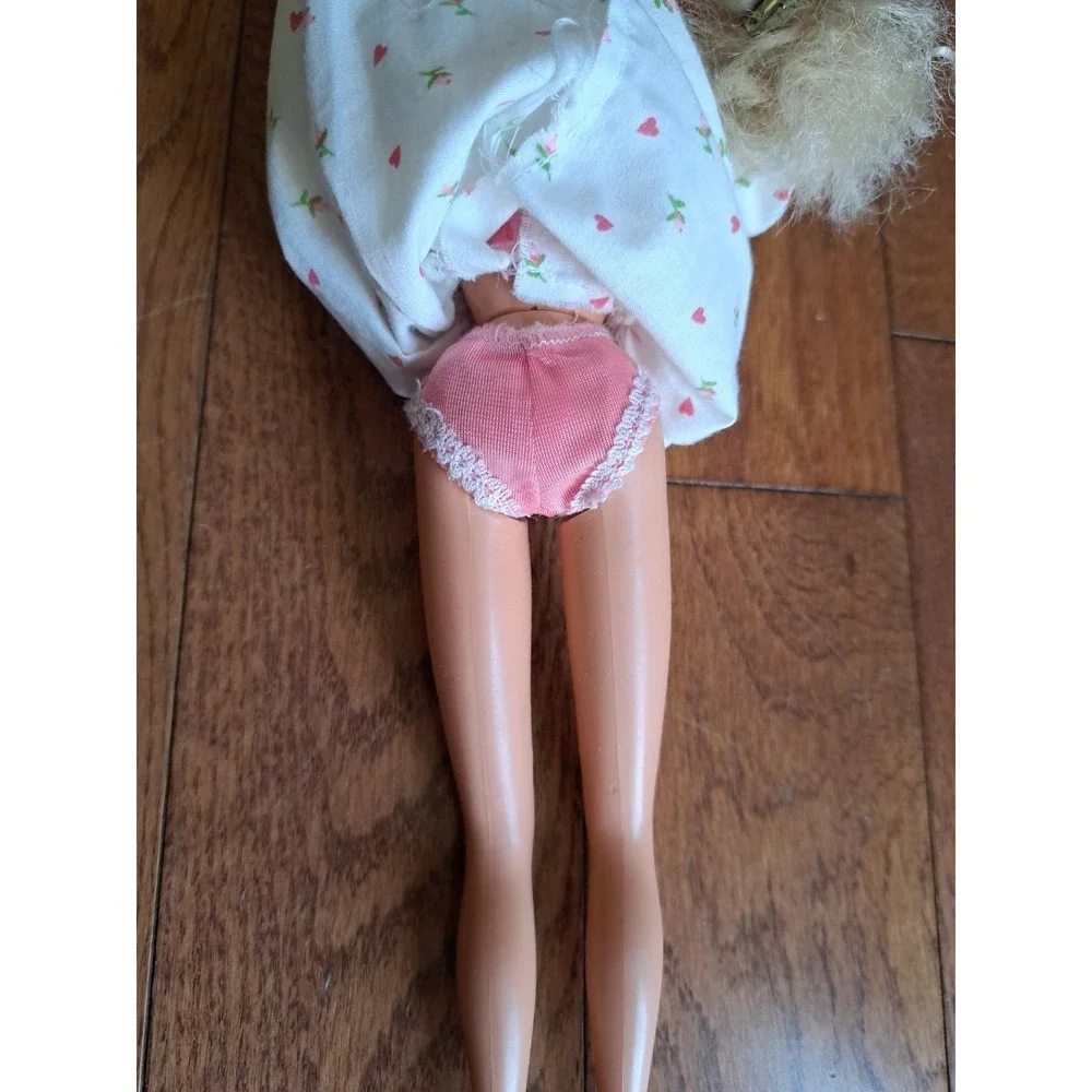 Mattel Inc. Barbie Girl Doll Midi Green 1966 Vintage Malaysia
